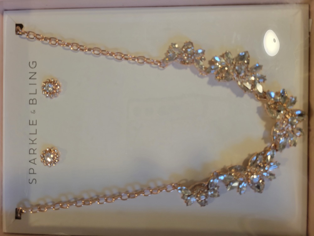 New rose gold necklace and earring set costume jewelry